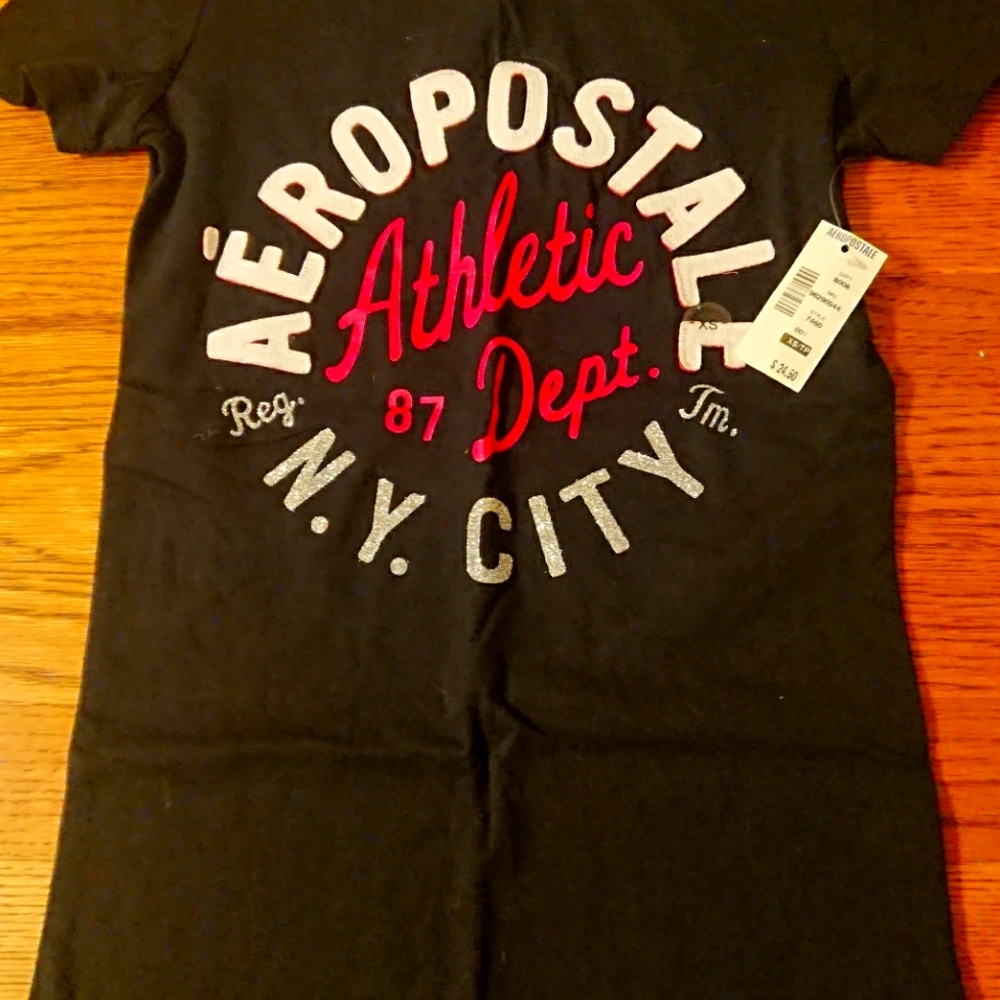 Aeropostale t shirt